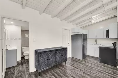 1843 Lauderdale Manor Dr, Fort Lauderdale, FL 33311 - Photo 13