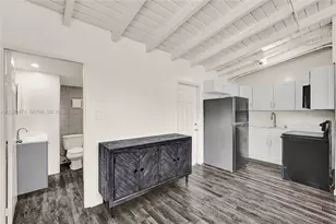 1843 Lauderdale Manor Dr, Fort Lauderdale, FL 33311 - Photo 13