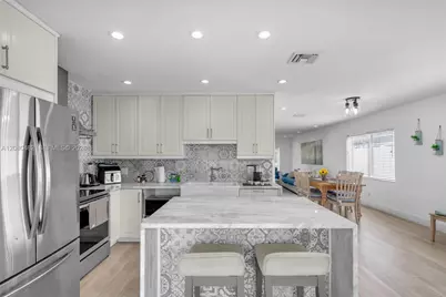 821 Harrison St #821, Hollywood, FL 33019 - Photo 13