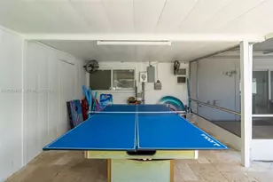 821 Harrison St, Hollywood, FL 33019 - Photo 31