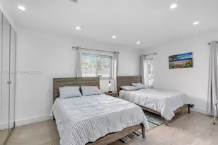 821 Harrison St, Hollywood, FL 33019 - Photo 25