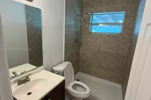 6111 NW 17th Ct, Sunrise, FL 33313 - Photo 5