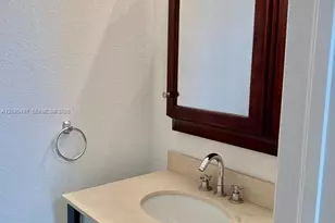 500 NE 29th St, Miami, FL 33137 - Photo 17