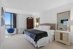 520 Brickell Key Dr, Miami, FL 33131 - Photo 13