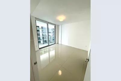 488 NE 18th St #2204, Miami, FL 33132 - Photo 9