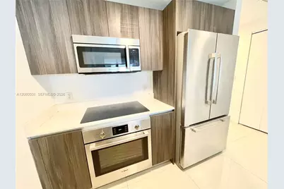 488 NE 18th St #2204, Miami, FL 33132 - Photo 5