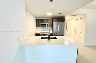 488 NE 18th St, Miami, FL 33132 - Photo 3