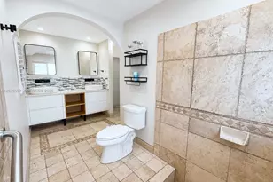 2811 SW 82nd Way, Davie, FL 33328 - Photo 23