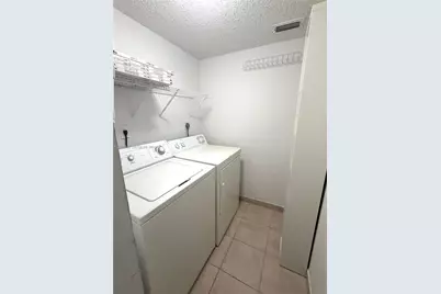 351 Palm Way #303, Pembroke Pines, FL 33025 - Photo 15