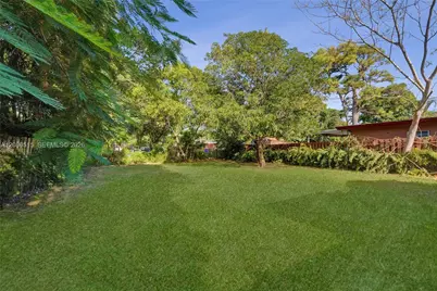 1421 NW 3rd Ave, Fort Lauderdale, FL 33311 - Photo 25