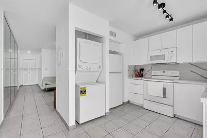 199 SW 12th Ave #313E, Miami, FL 33130 - Photo 15