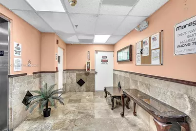 199 SW 12th Ave #313E, Miami, FL 33130 - Photo 7