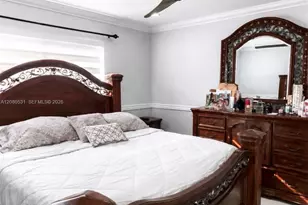 5505 W 14th Ln, Hialeah, FL 33012 - Photo 23