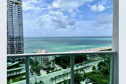 100 Bayview Dr #PH08, Sunny Isles Beach, FL 33160 - Photo 3