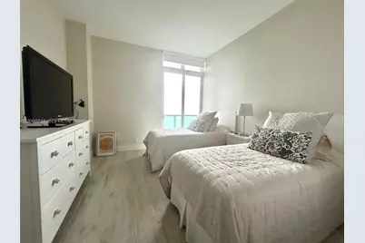 100 Bayview Dr #PH08, Sunny Isles Beach, FL 33160 - Photo 23