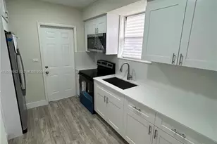 11545 NW 17th Ave, Miami, FL 33167 - Photo 9
