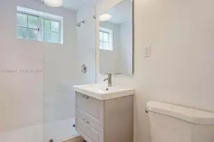 3808 Ponce de Leon Blvd, Coral Gables, FL 33134 - Photo 9