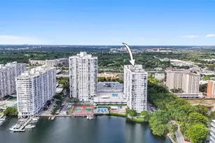 2780 NE 183rd St, Aventura, FL 33160 - Photo 5