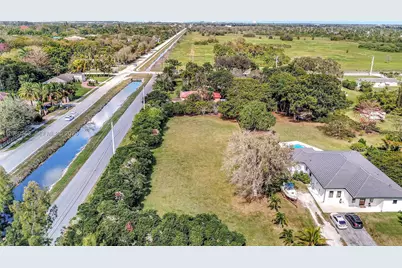 28 SW Street, Davie, FL 33330 - Photo 25