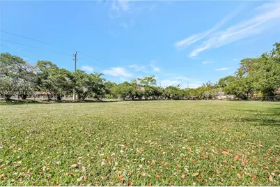 28 SW Street, Davie, FL 33330 - Photo 37