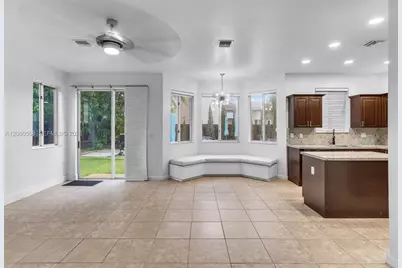 1922 SE 22nd Ct, Homestead, FL 33035 - Photo 7