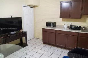 36 W 37th St, Hialeah, FL 33012 - Photo 17