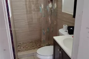36 W 37th St, Hialeah, FL 33012 - Photo 11
