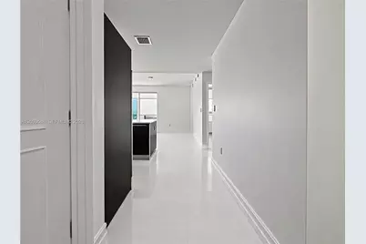 1900 N Bayshore Dr #3911, Miami, FL 33132 - Photo 17