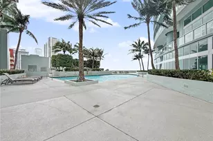 1900 N Bayshore Dr, Miami, FL 33132 - Photo 23