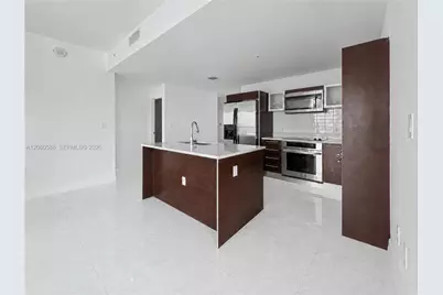 1900 N Bayshore Dr #3911, Miami, FL 33132 - Photo 3
