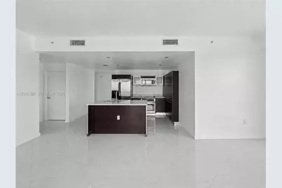 1900 N Bayshore Dr #3911, Miami, FL 33132 - Photo 7