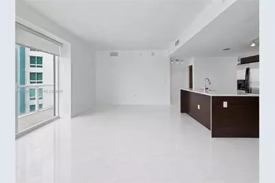 1900 N Bayshore Dr #3911, Miami, FL 33132 - Photo 3