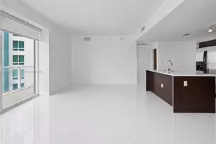 1900 N Bayshore Dr, Miami, FL 33132 - Photo 3