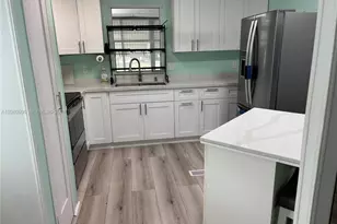 121 Sugar Loaf, Naples, FL 34114 - Photo 7