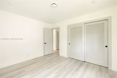 4401 NE 13th Ave, Oakland Park, FL 33334 - Photo 27