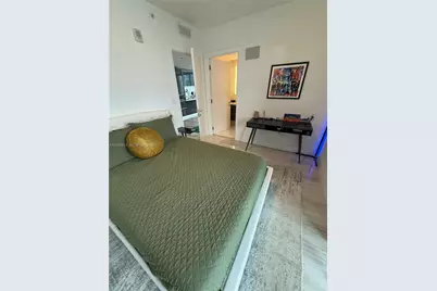 1451 Brickell Ave #2506, Miami, FL 33131 - Photo 15