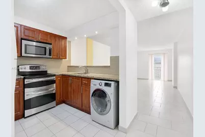 1850 W 56th St #2305, Hialeah, FL 33012 - Photo 5