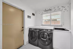 1436 NW 8th St, Dania Beach, FL 33004 - Photo 37