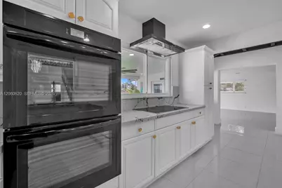 1436 NW 8th St, Dania Beach, FL 33004 - Photo 15