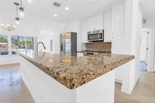 2273 SE 14th St, Pompano Beach, FL 33062 - Photo 13