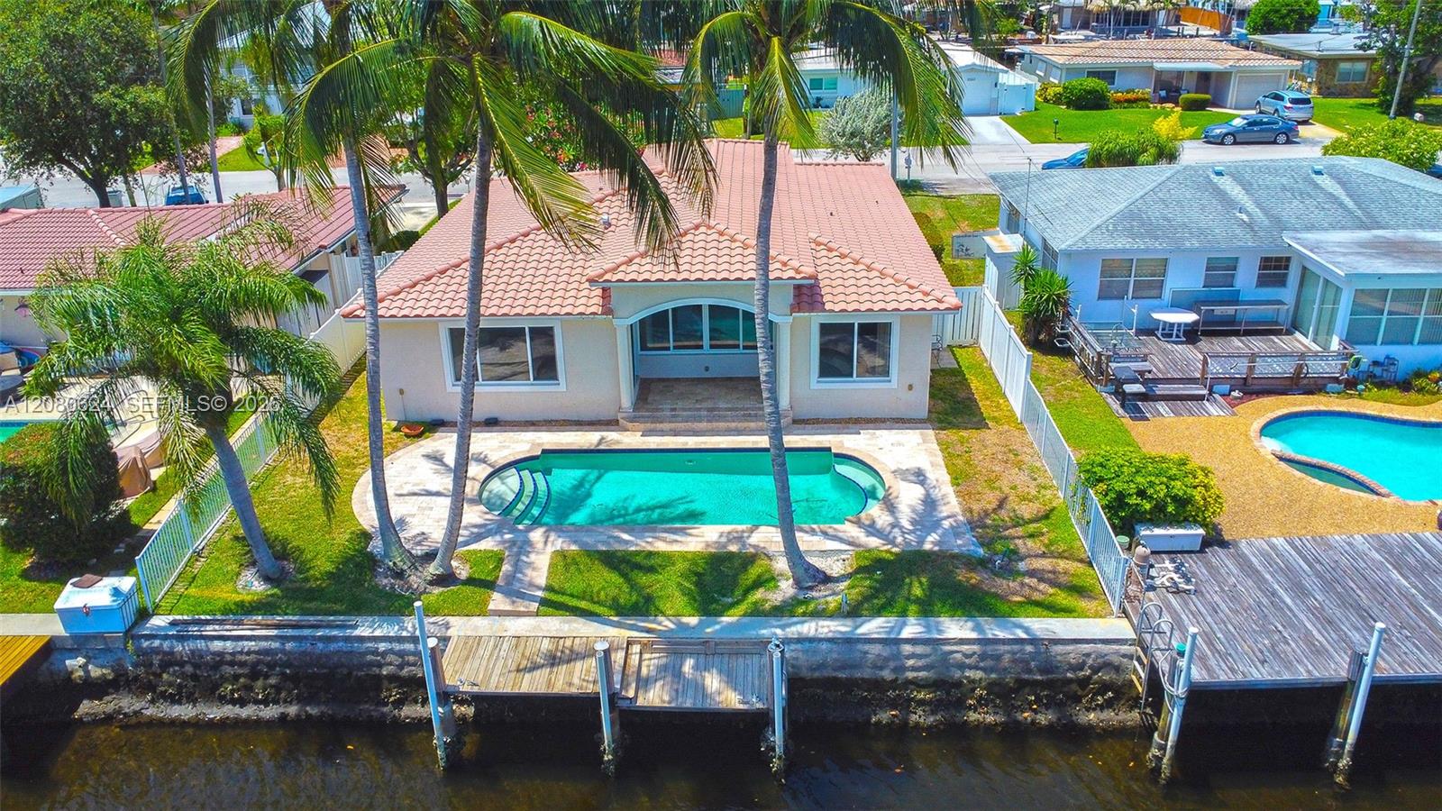 2273 SE 14th St - 2273 SE 14th St, Pompano Beach, FL 33062 Luxury Property | Jose Angel Pina