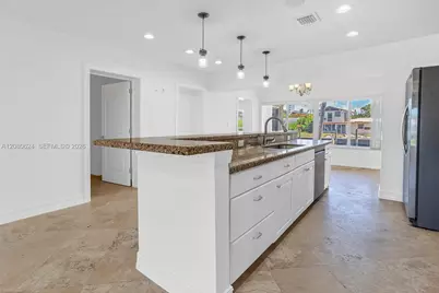 2273 SE 14th St, Pompano Beach, FL 33062 - Photo 13