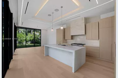2094 Prairie Ave, Miami Beach, FL 33139 - Photo 11
