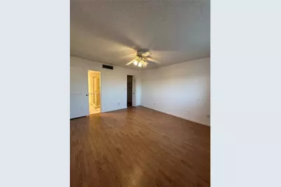 6090 NW 64th Ave #310, Tamarac, FL 33319 - Photo 15