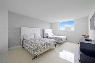 19370 Collins Ave, Sunny Isles Beach, FL 33160 - Photo 11