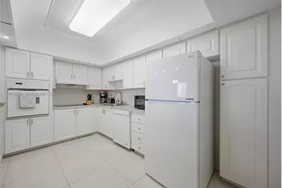 19370 Collins Ave #1426, Sunny Isles Beach, FL 33160 - Photo 7