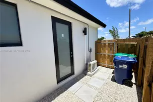 11086 SW 219th St, Miami, FL 33170 - Photo 1