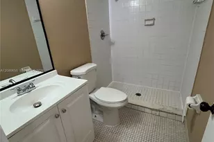 3129 Oakland Shores Dr, Oakland Park, FL 33309 - Photo 1
