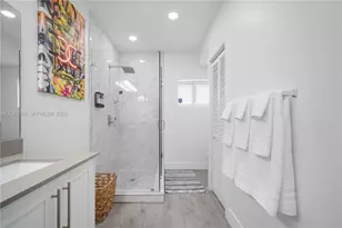 836 NW 33rd Ave, Miami, FL 33125 - Photo 27