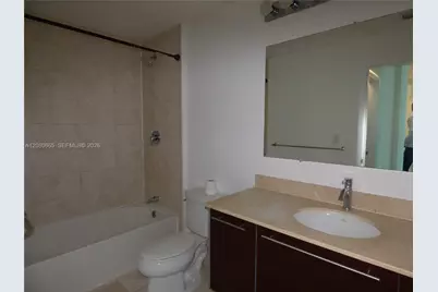 1900 N Bayshore Dr #2905, Miami, FL 33132 - Photo 5